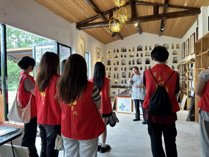美加墨世界杯社会实践访古镇：探寻平乐古韵，赓续中华文脉